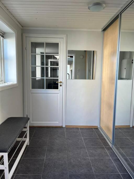 Cozy Ground Floor Apartment Tromsø Buitenkant foto